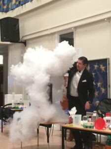 Science Shows at St Nicholas